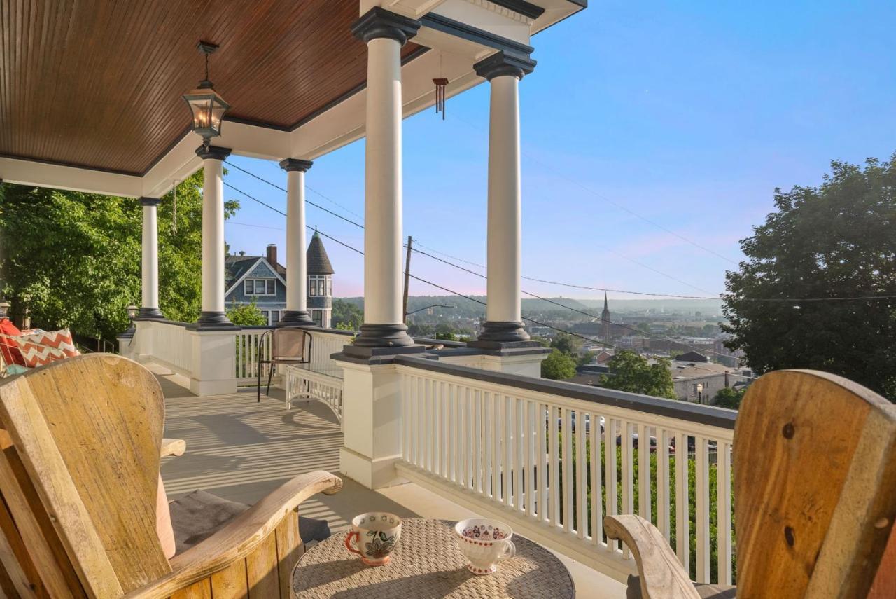 Dubuque'S Front Porch, Historic Charmer, Walk Downtown Exterior photo